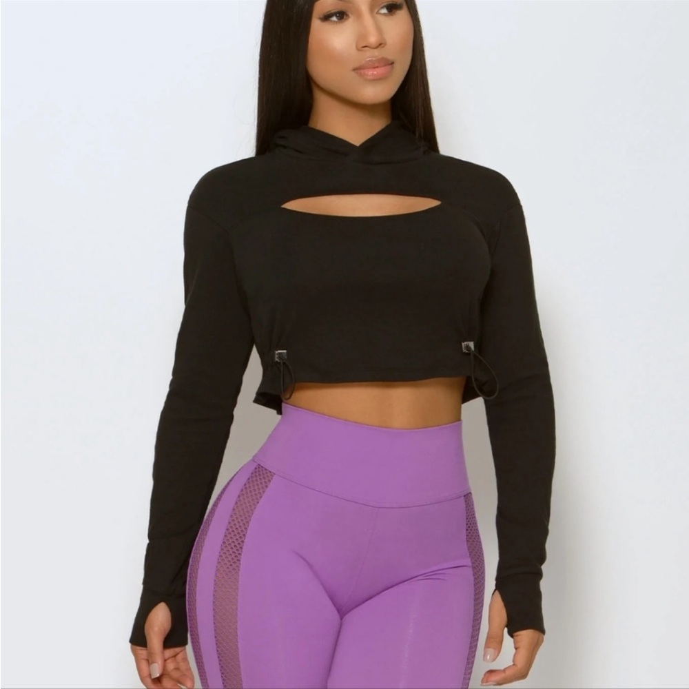 LIKE NEW🖤BOMBSHELL SPORTSWEAR🖤CINCHED CROPPED HOODIE (Discontinued)